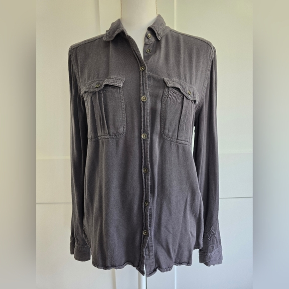 Ametican Eaglw Boyfriend Fit Gray Button-Up Shirt - Picture 1 of 7